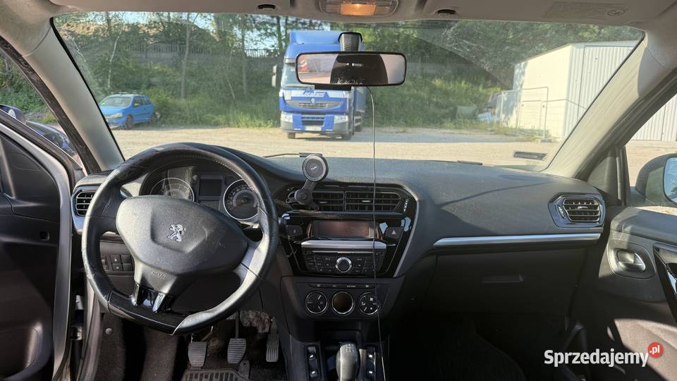 Peugeot 301 16 benzyna 115 2012r Wersja Allure 266000km Kraków
