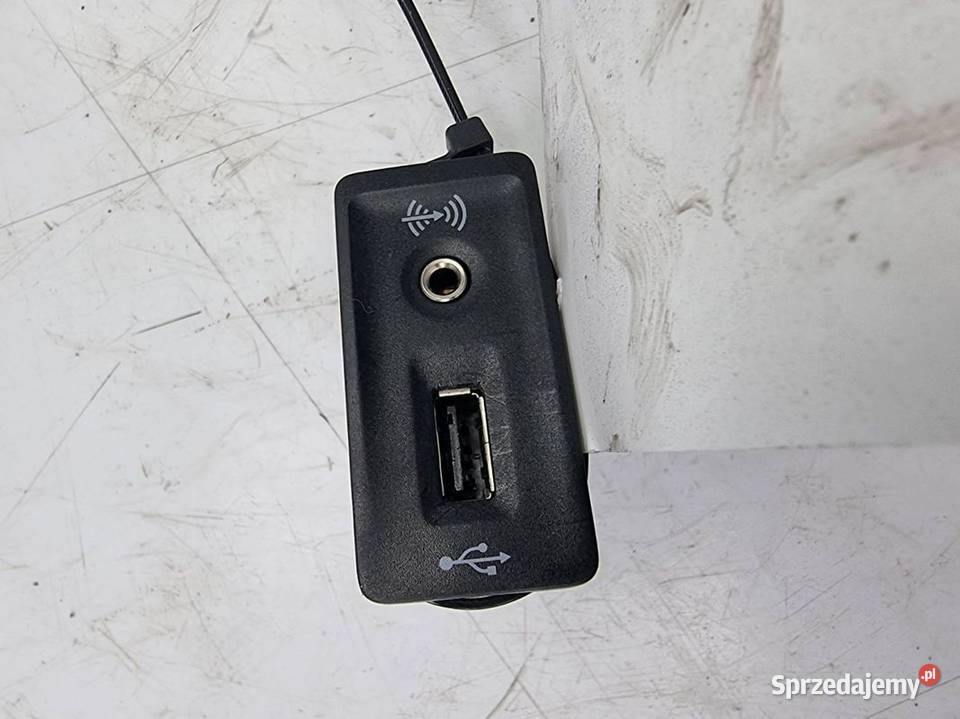 PRZYCISK VOLKSWAGEN GOLF VII 5G0035222E AUX Pozostałe kujawsko-pomorskie