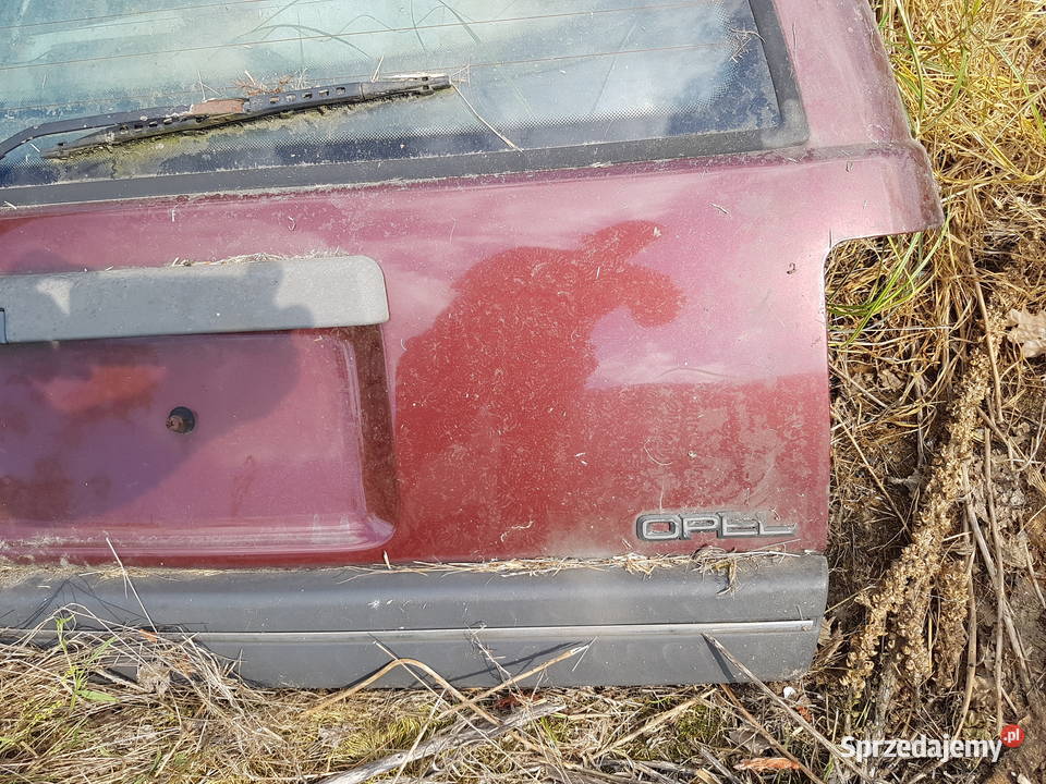OPEL OMEGA A KOMBI 1988 1989 1990 KLAPA TYL Turek