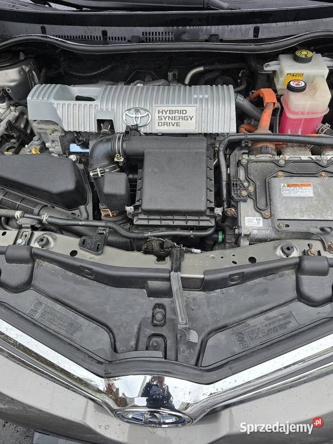 Sprzedam używaną Toyota Auris hybryd Wałbrzych