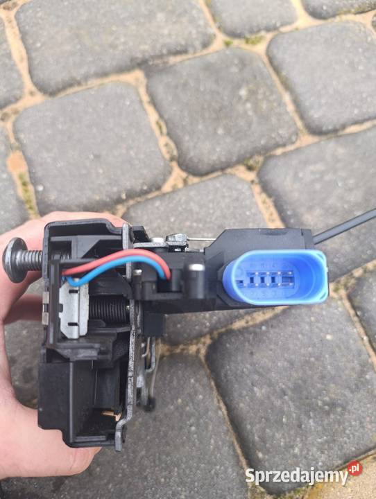 Sprzedam części do drzwi skody octavii Pierzchnica sprzedam