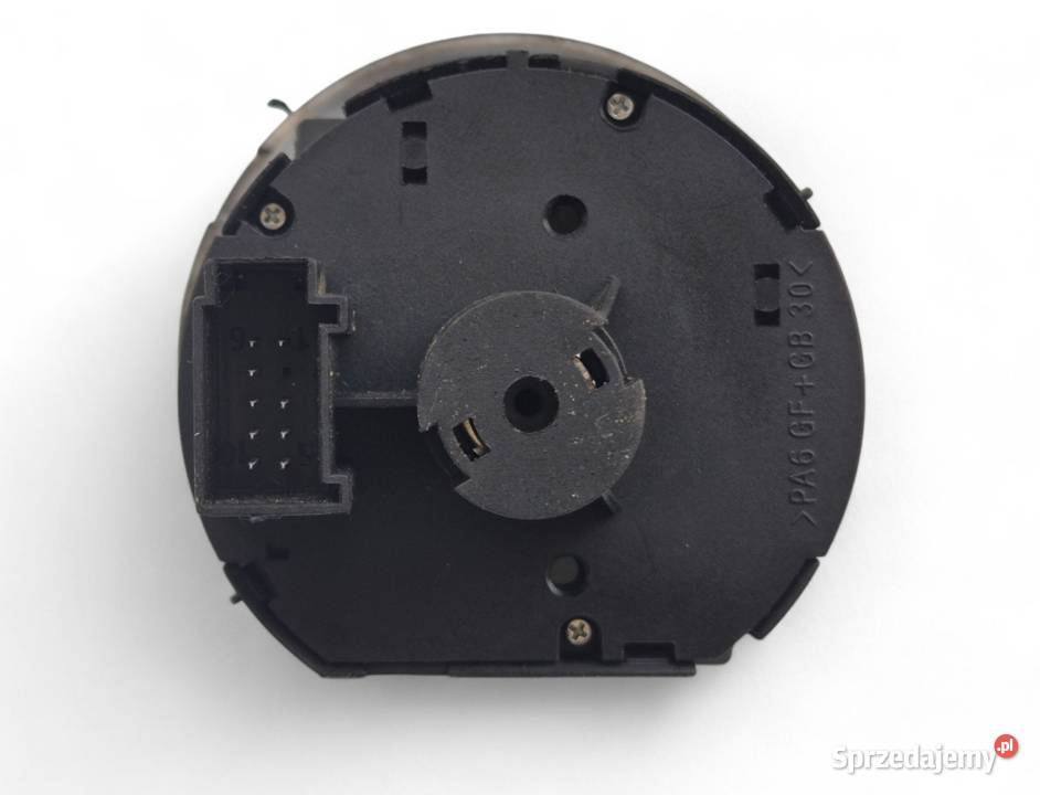 WŁĄCZNIK PRZEŁĄCZNIK ŚWIATEŁ SKODA OCTAVIA II 2 Działoszyce