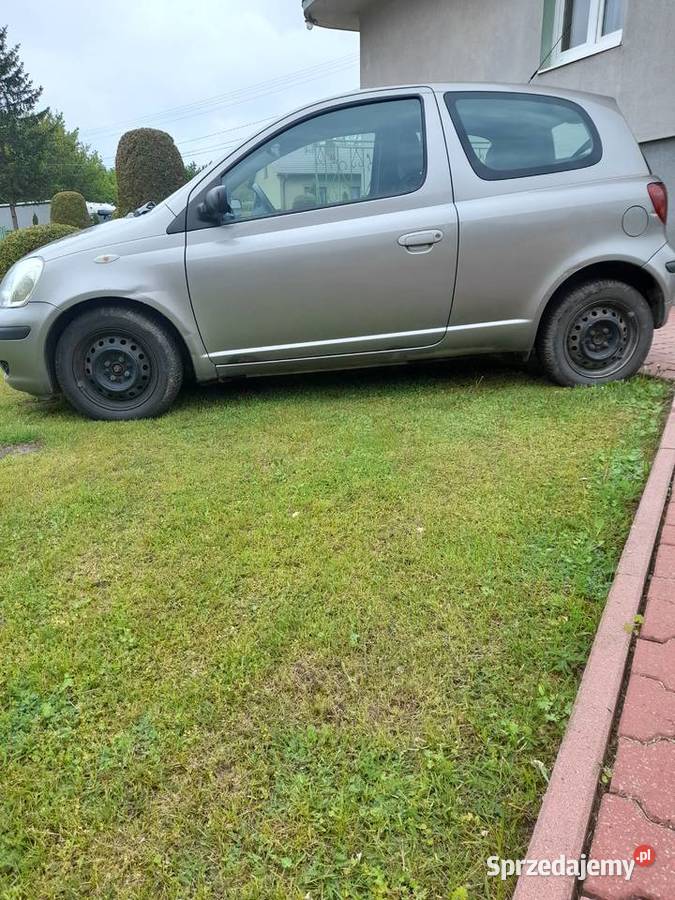 Sprzedam Toyota Yaris nieuszkodzony Yaris Solec-Zdrój