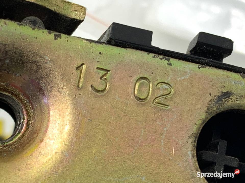 ZAMEK DRZWI PRAWY PRZÓD RENAULT KANGOO Inny Zamki, wkładki i kluczyki sprzedam