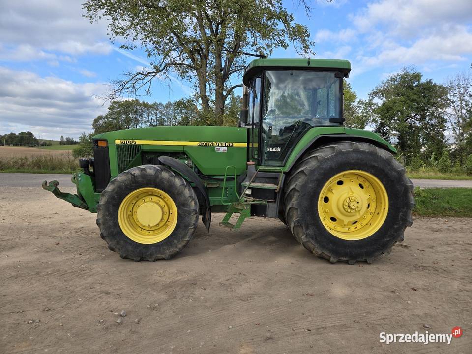 John Deere 8100 Szołtany