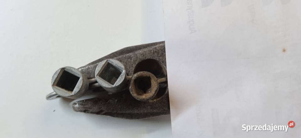 Klucze kluczyki do zegarów Andrychów