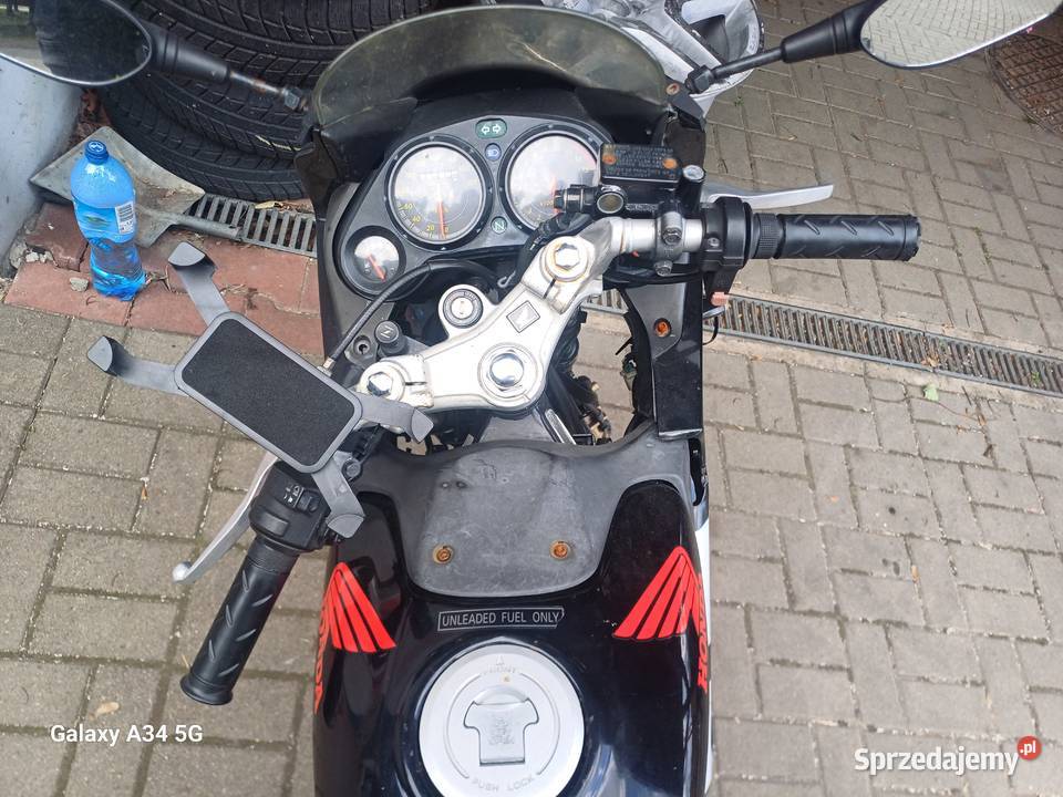 Honda cbr125r nieuszkodzony śląskie Częstochowa