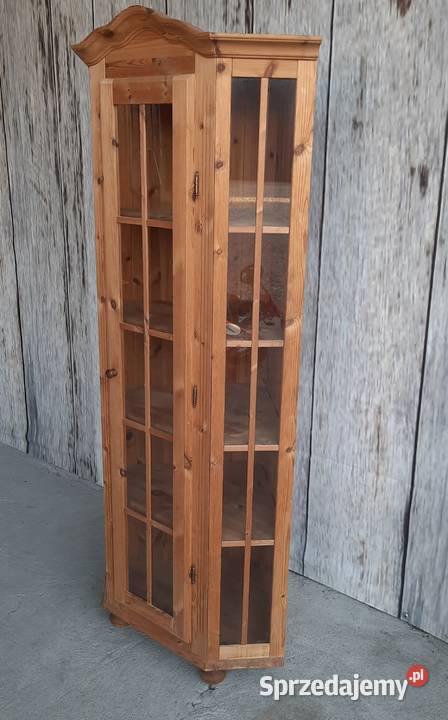 witryna narożnikowa sosnowa 647
