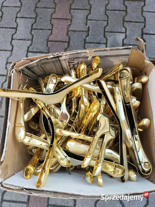 Wystawa sklepowa Gold