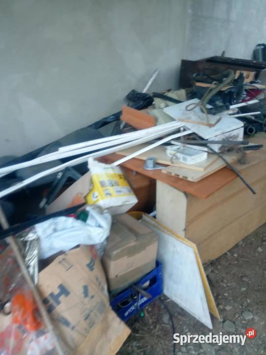 Opróżnianie mieszkań Wywóz śmieci złomu itp Pozostałe Jasło