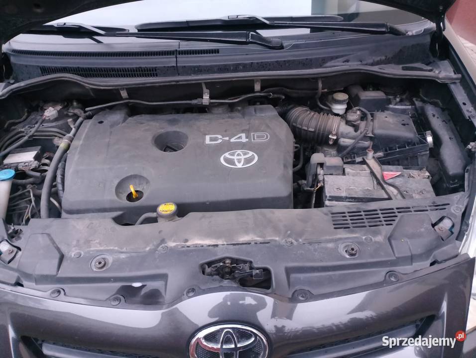 Toyota Corolla Verso II 22 D4D 136 Palikije Pierwsze sprzedam