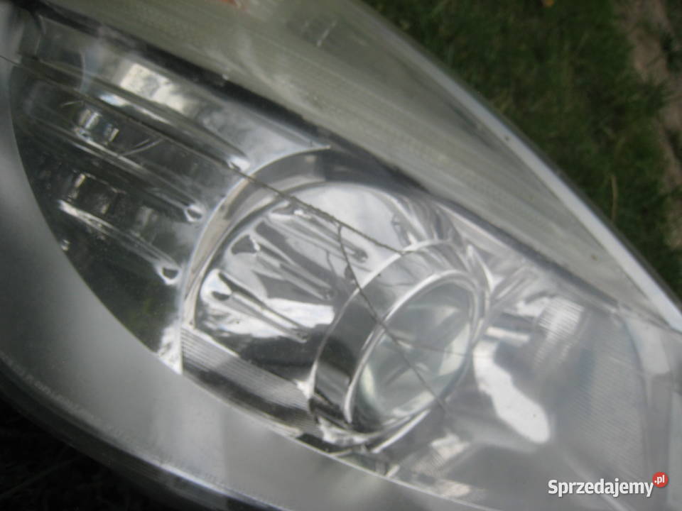 Lampa przednia reflektor prawy Ksenon Renault Lampy przednie Kraków sprzedam