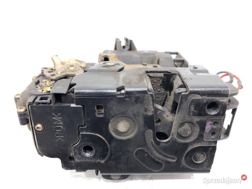 ZAMEK DRZWI LEWY PRZÓD VW GOLF IV Hatchback 9708