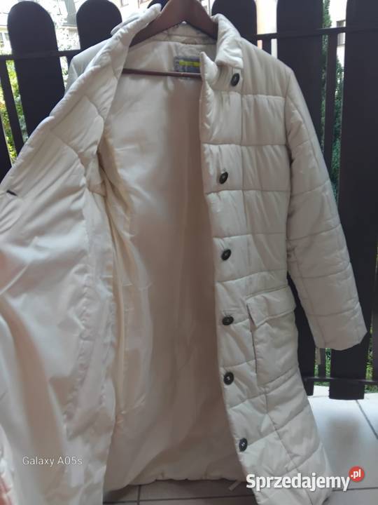 Długa kurtka kremowa Piaseczno