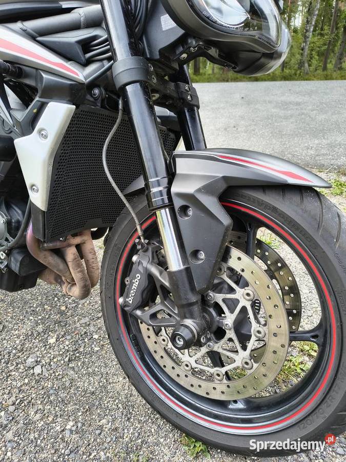 Triumph Street Triple 765 R 2021 31 drugi