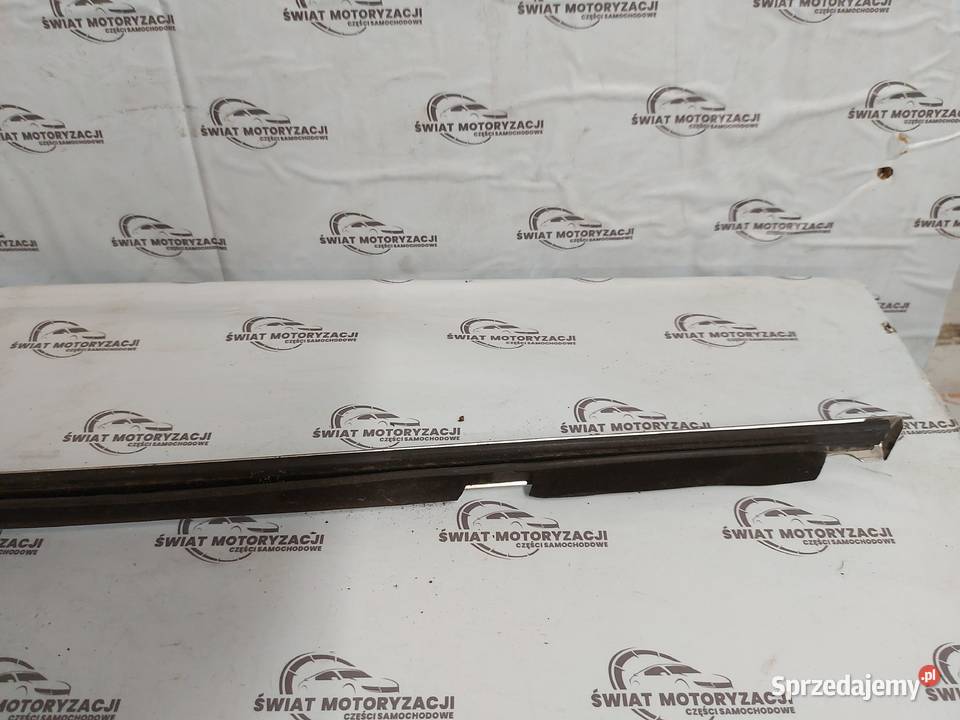 VW TOUAREG I 7L 04r listwa zgarniająca prawa Listwy świętokrzyskie Kielce