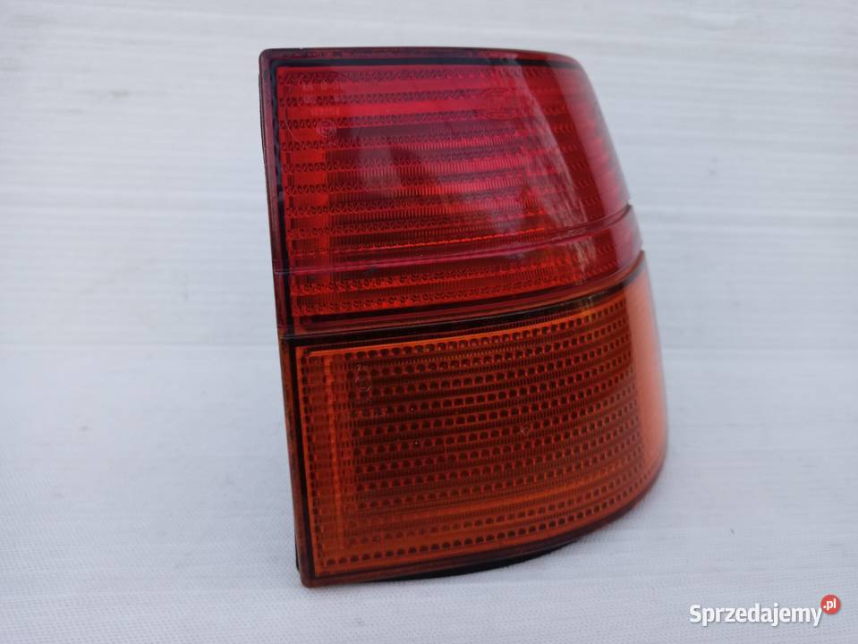 Seat Toledo I 1 lampa tył tylna prawa narożna w Sieradz sprzedam
