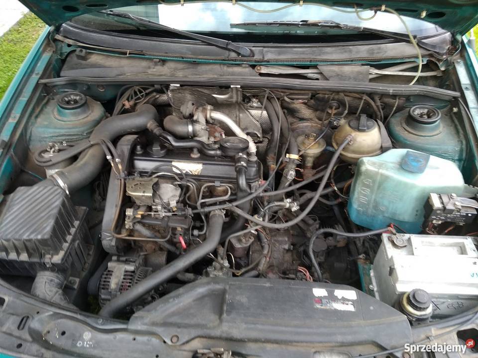 Volkswagen Passat B3 19 TD stan długie opłaty welurowa tapicerka Gorlice