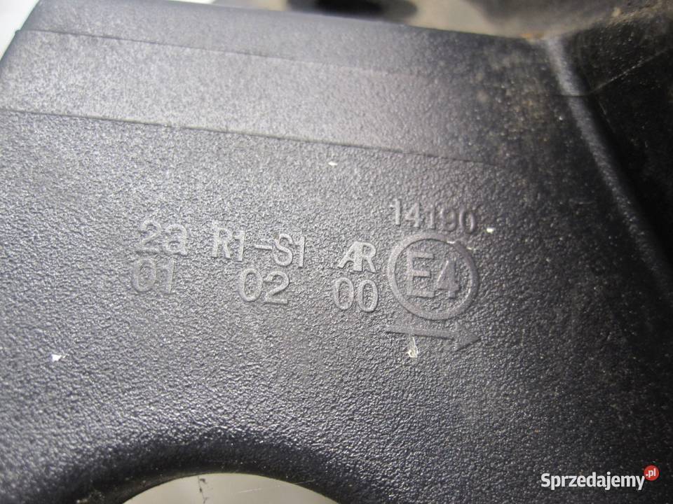 NISSAN JUKE 10r lampa prawa tył Lampy tylne Kielce