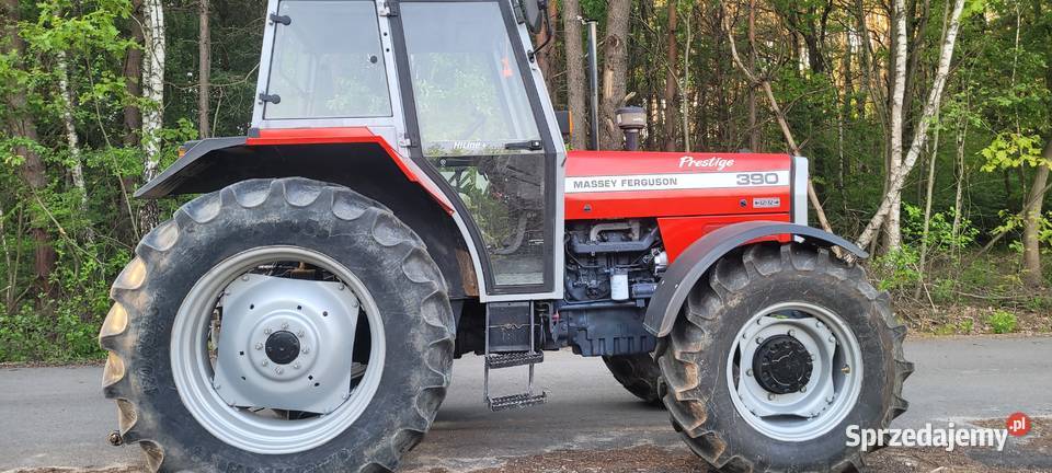 Massey Ferguson 390 Podole