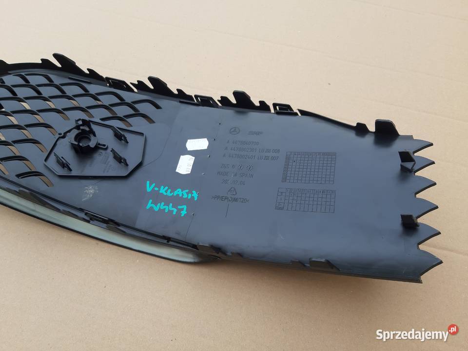 VITO VKLASA W447 LIFT KRATKA ZDERZAKA RAMKA
