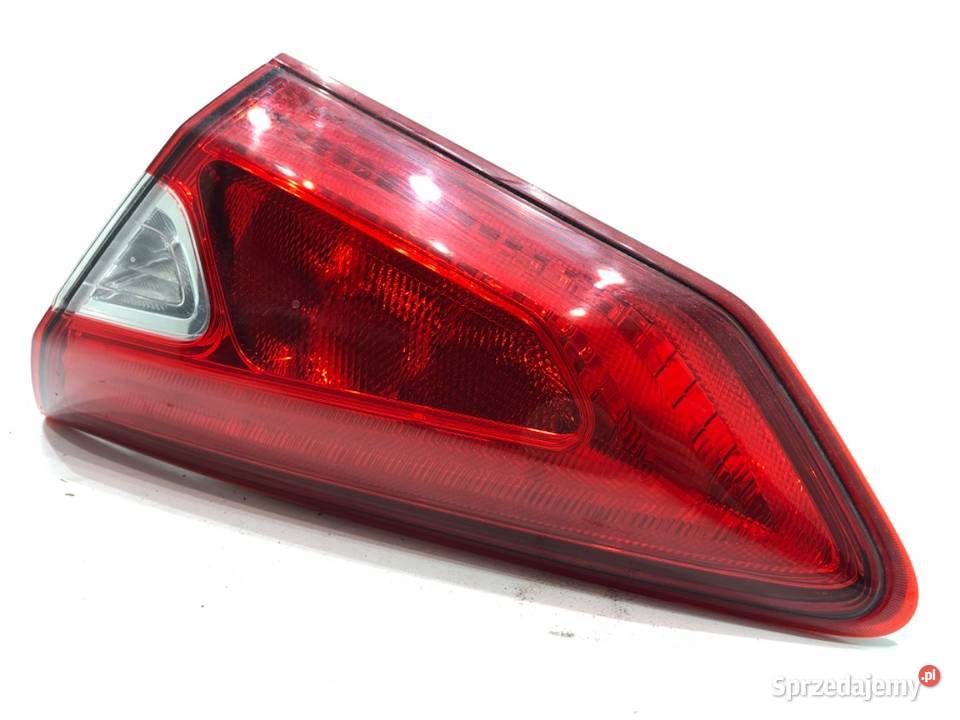 LAMPA TYŁ PRAWA WEWNĘTRZNA NISSAN PULSAR