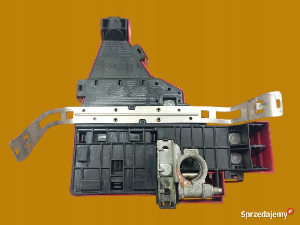 KLEMA PLUS AKUMULATORA BEZPIECZNIK 241148233R sprzedam