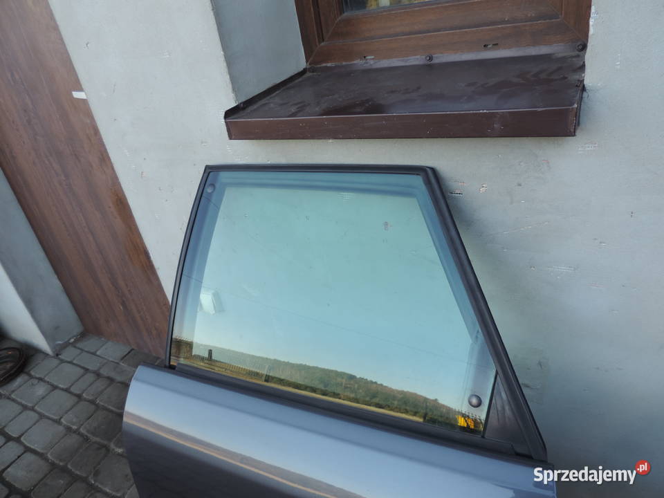 AUDI 80 B4 KOMBI AVANT DRZWI LEWY TYŁ małopolskie Nowy Sącz