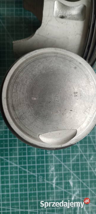 Tłoki Fiata 125p Białe Błota