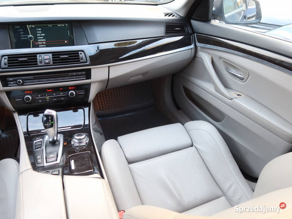 BMW 5 525d xDrive reflektory ksenonowe Zabrze