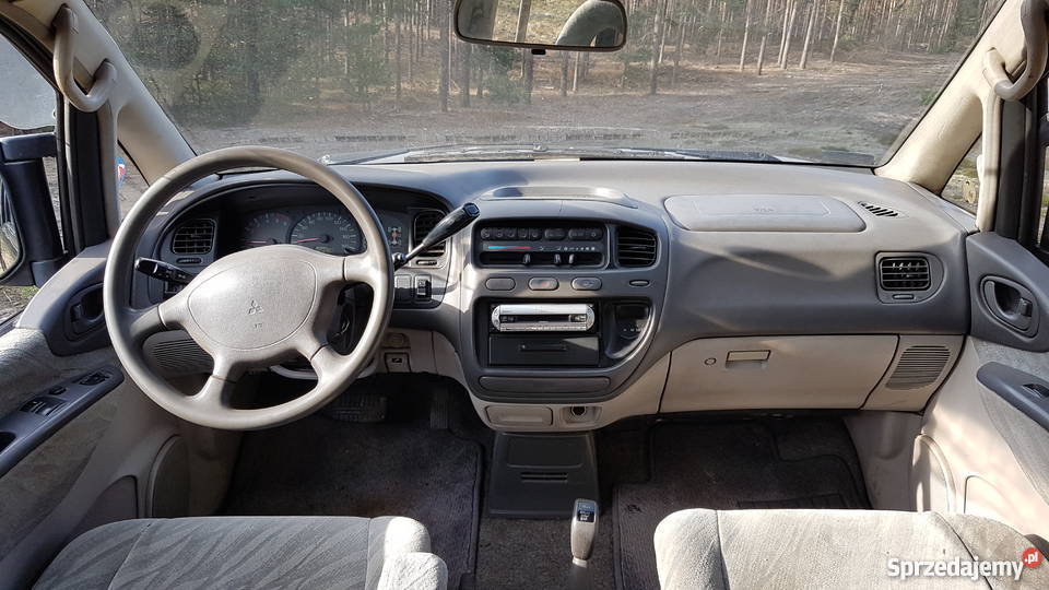 Mitsubishi Delica L400 Space Gear 2800 Diesel diesel Chojnów