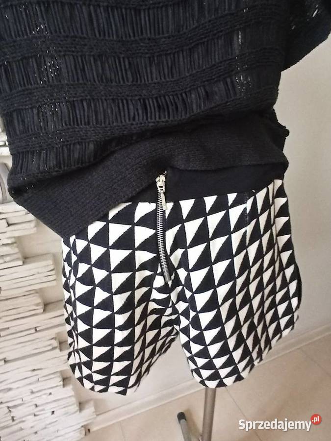 Spódnica spodnie black red white Inny wzór Częstochowa