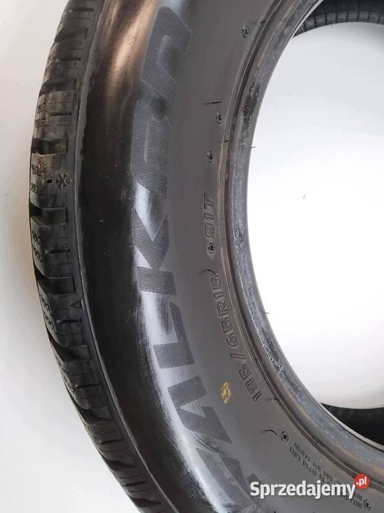 2x OPONA ZIMOWA FALKEN EUROWINTER 19565R15 1124 15cale sprzedam
