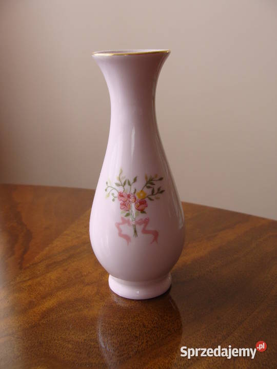 Wazonik z różowej porcelany RGK podkarpackie Latoszyn