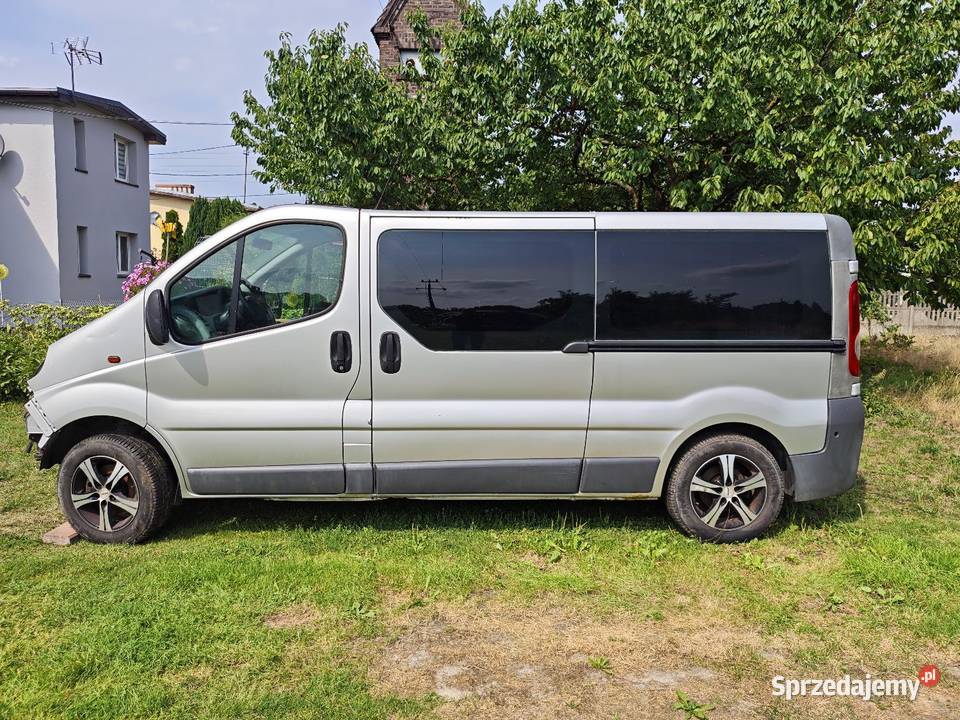 Opel Vivaro 9 osób Trafic 390000km Godków sprzedam
