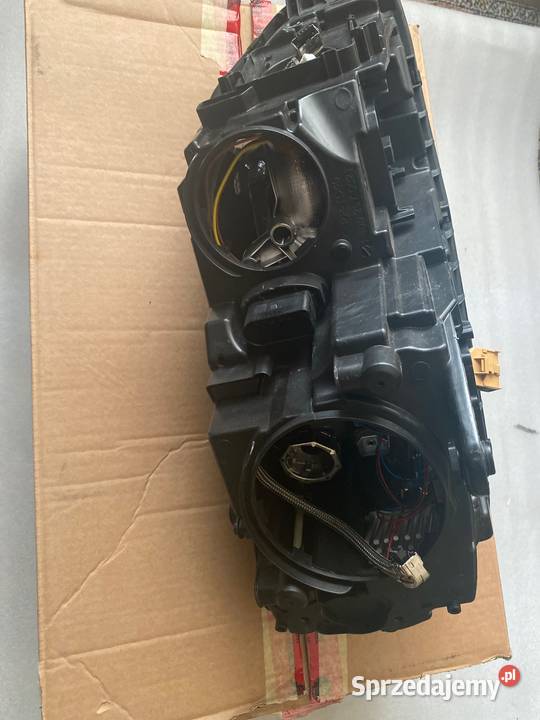 SKODA OCTAVIA III halogen xenon 5E2941017B Pilzno