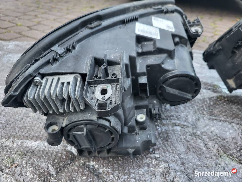 Reflektory przód Mercedes GLA X156 osobowe Świdnik