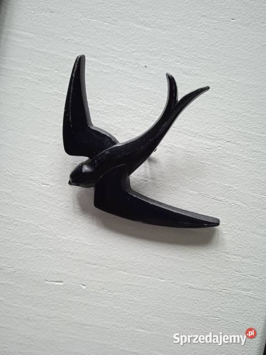 BROSZKA CZARNA JASKÓŁKA wielkopolskie