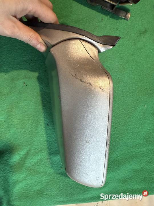 Liusterko lewe z przeznaczeniem na części BMW śląskie Mszana