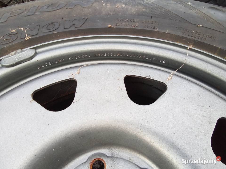 Koła Nissan 6x114 17x7J et30 25565 R17