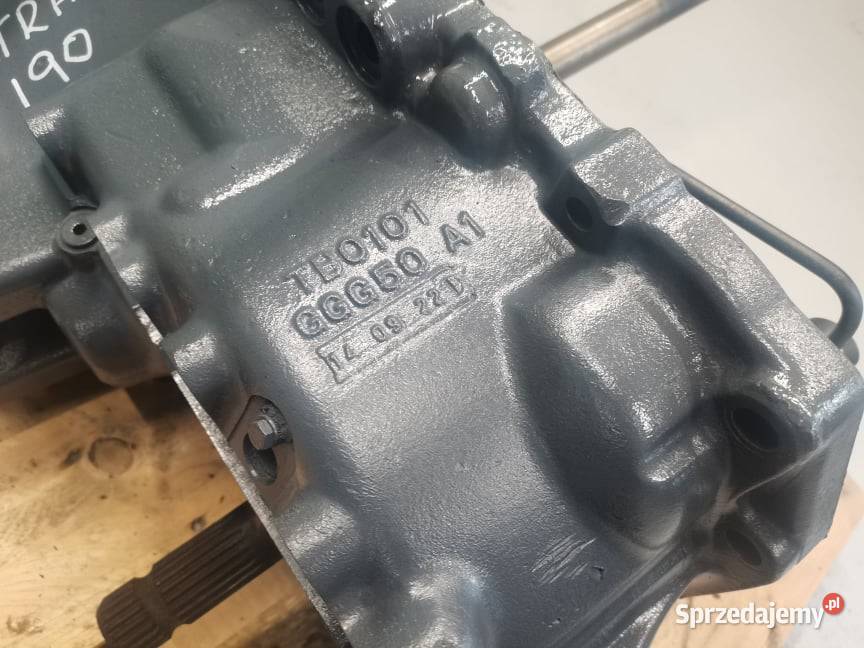 WOM tylny Valtra T 213 wielkopolskie Wilkowo sprzedam