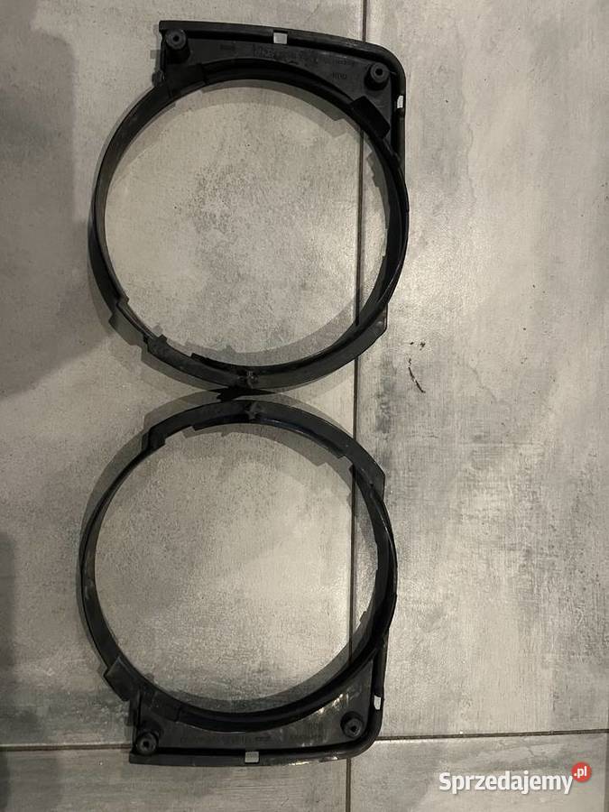 Atrapa grill VW GOLF MK1 Komplet Rok produkcji 1982 Darłowo