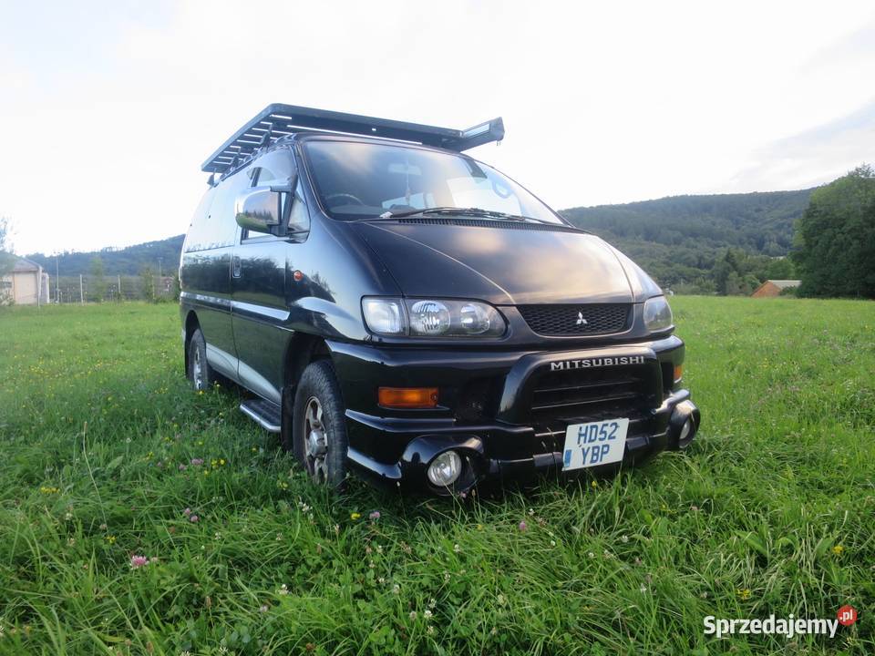 Mitsubishi Delica V6 30 benzyna 4x4 automatyczna Space Gear Bielsko-Biała