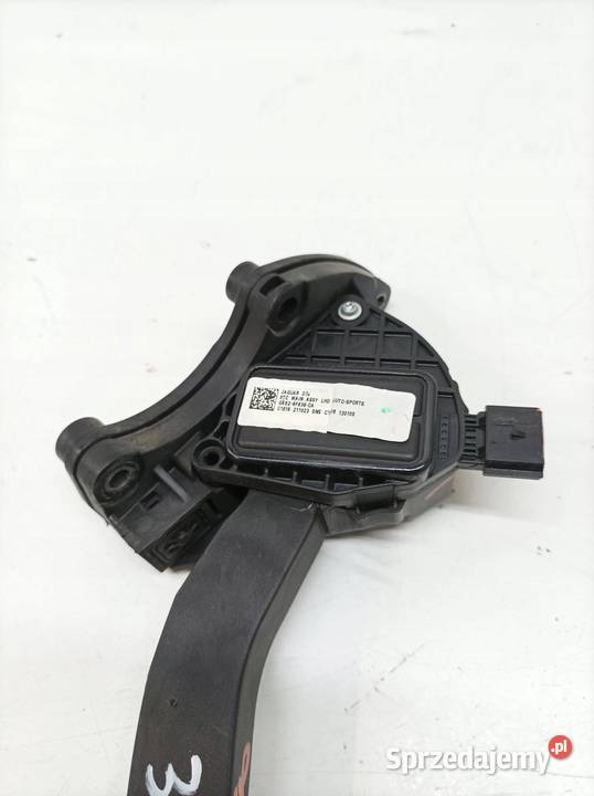 PEDAŁ POTENCJOMETR GAZU GK529F836CA Land Rover Rok produkcji 2016 Części samochodowe