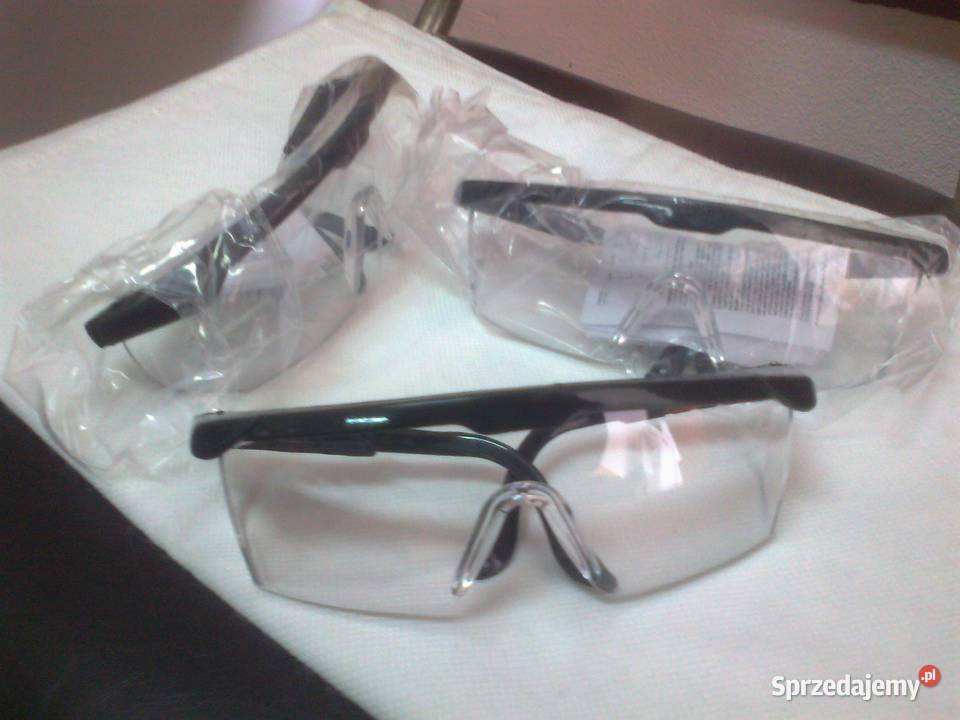 Fartuch biały z długim rękawem sprzedam