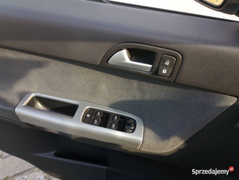 Sprzedam samochód osobowy marki Volvo S40 ESP Chęciny