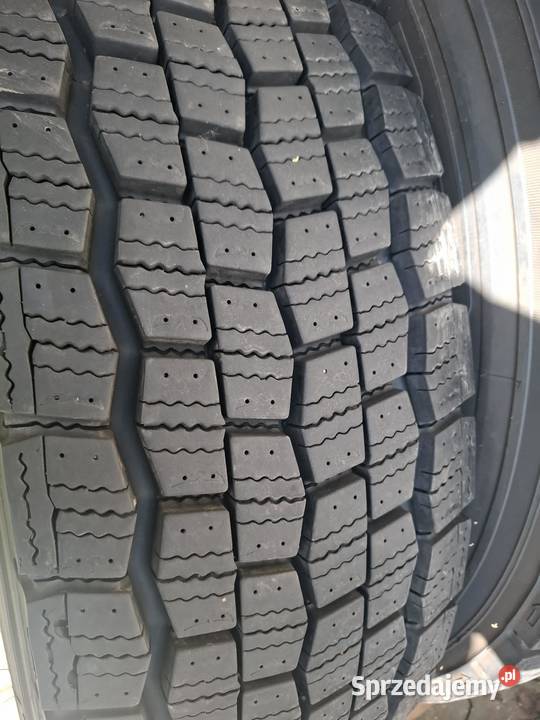 Opony do autokaru 29580 R225