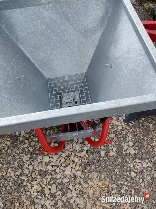 Rozsiewacz nawozów Ocynk 500 l dostawa sprzedam
