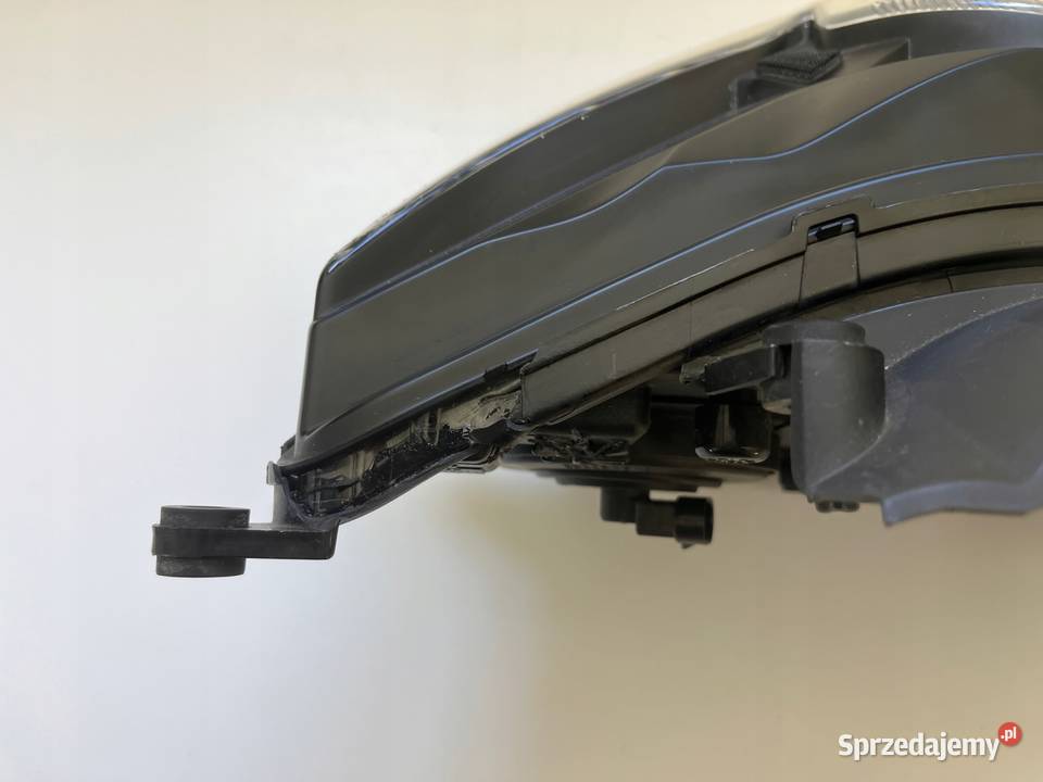 SUZUKI GSXR 600 0810 Reflektor Lampa przód sprzedam