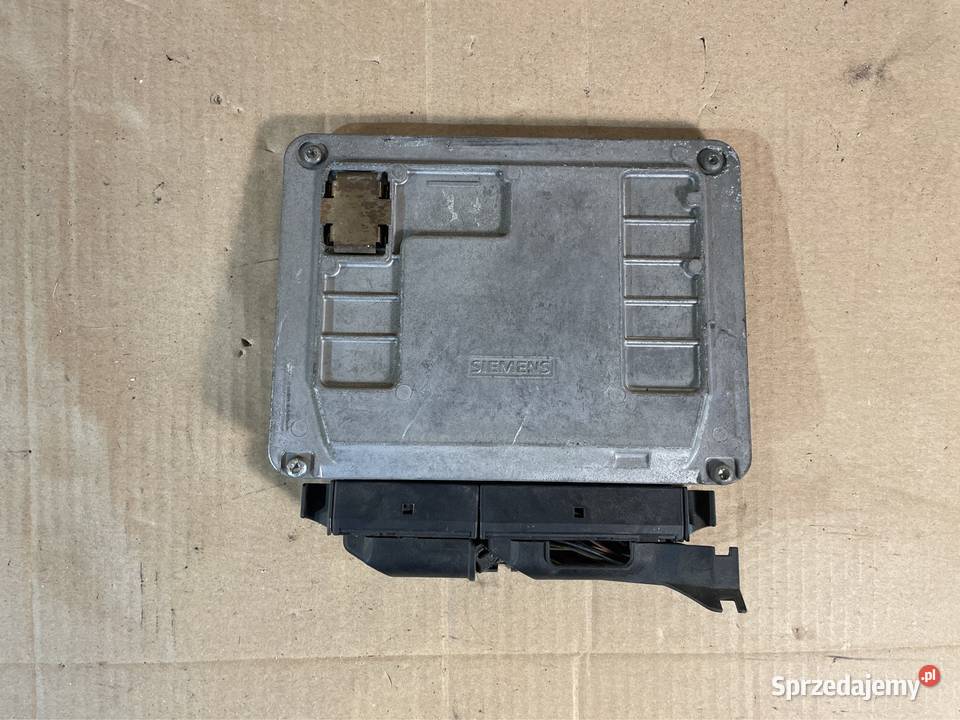 Komputer sterownik silnika 03E906033 vw polo 4 Szczecin